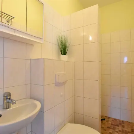 Gemuetliches In Mit Aussenkamin Appartement *